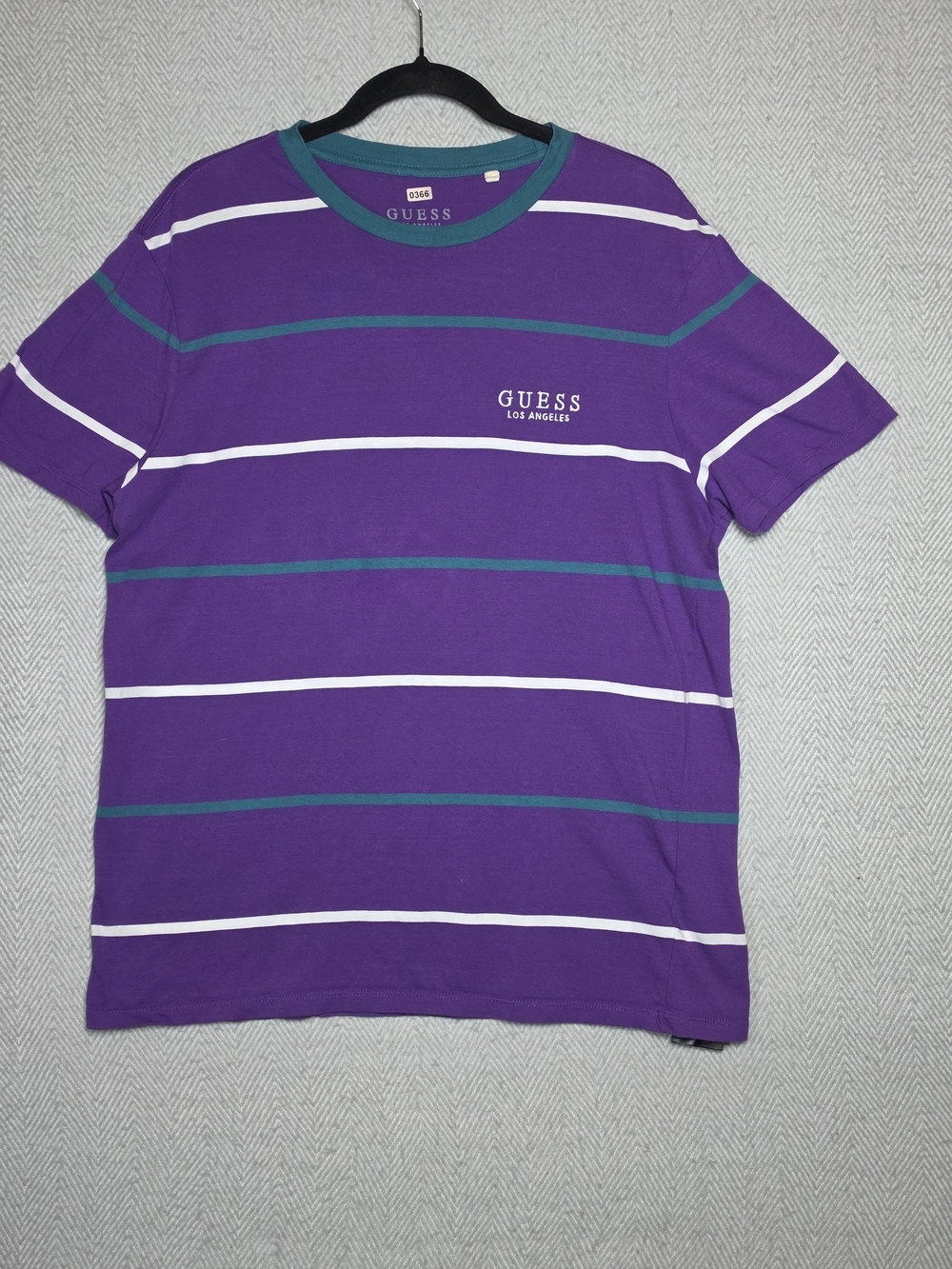 GUESS Purple Stripe Crewneck T-Shirt Mens L